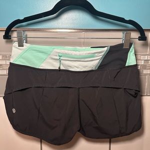 Lululemon Speed up low rise lined shorts black with green blue band